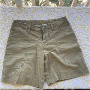 Patagonia mens shorts size 32